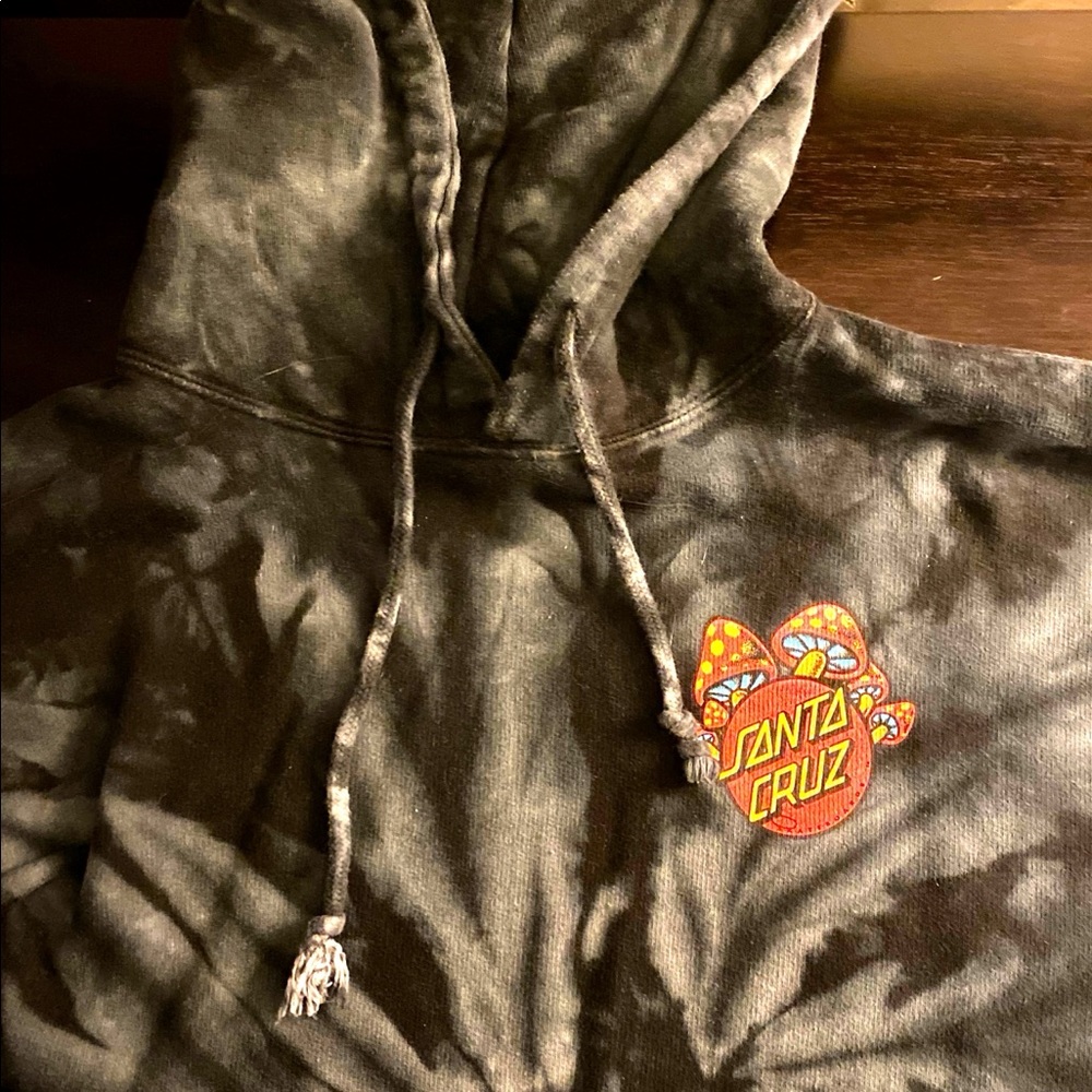 Santa Cruz Black/Grey Tie Die like new sweatshirt